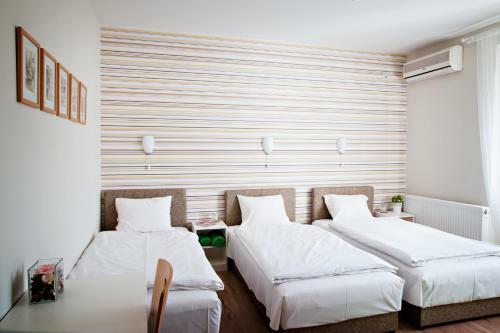 Bed & Breakfast Guest House Family