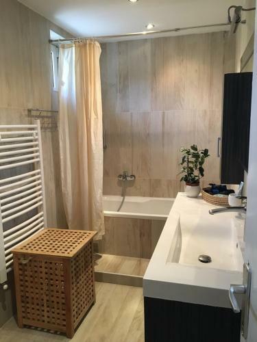 Hostal Rooms Villa Mara