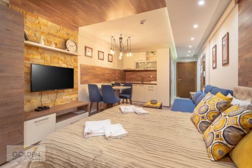 Apartments Gold Lux
