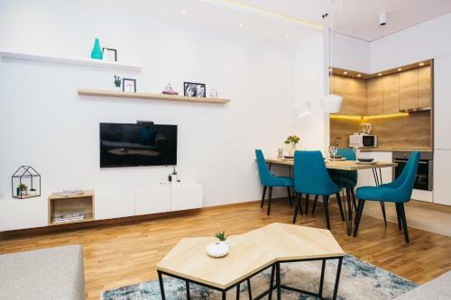 Arena Big Luxury Apartments
