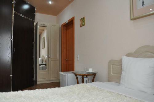 Hotel Five Stars