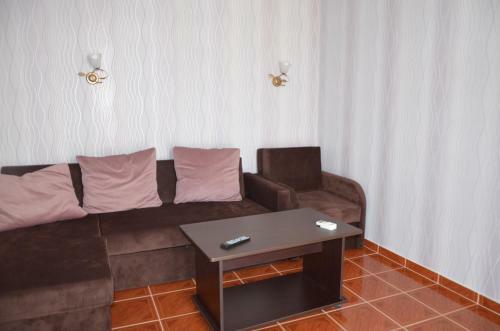 Hostal Guest House Sovinion