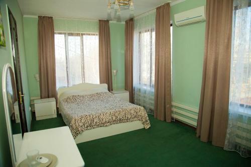 Posada Smirnov Inn