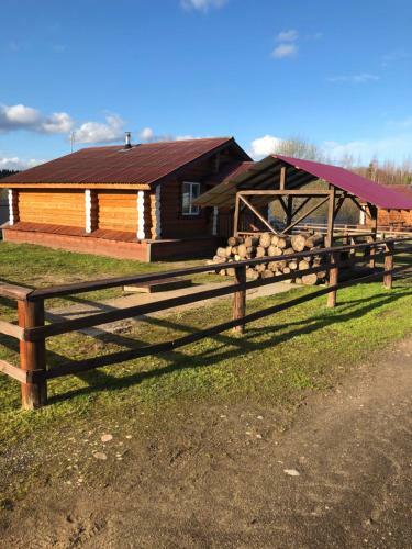 Hostal Russkaya Usadba