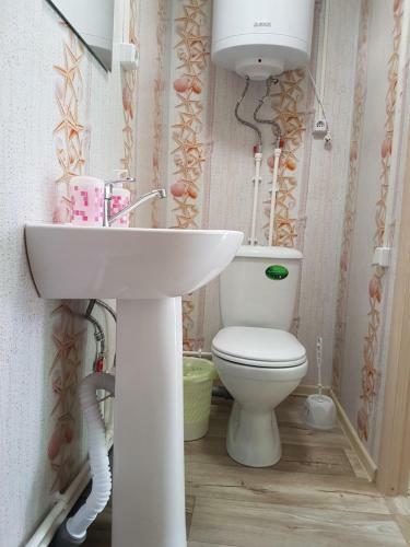 Hostal Guest House Utes Katuni