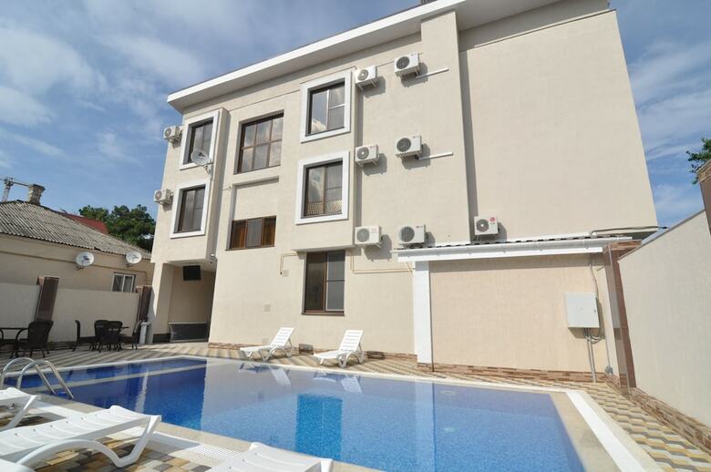 Hostal Guest House Helena