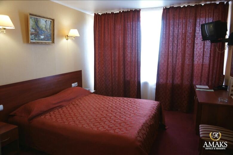 Amaks Azov Hotel