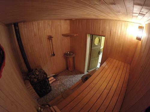 Hostal Uralskiy Bereg Guest House
