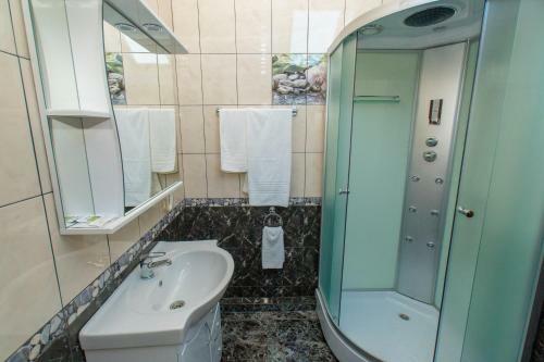 Hostal Vinograd