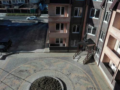 Apartment Polevaya 19