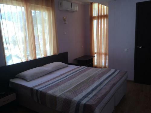 Hostal Guest House Alisa