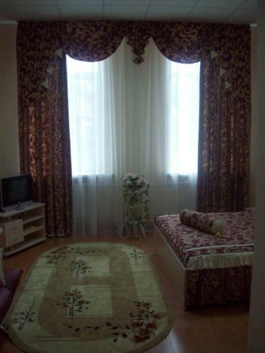 Hotel Levyi Bereg