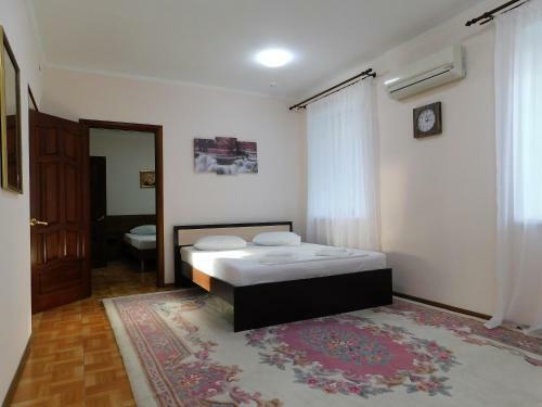 Hostal Mozhievielovyi Park