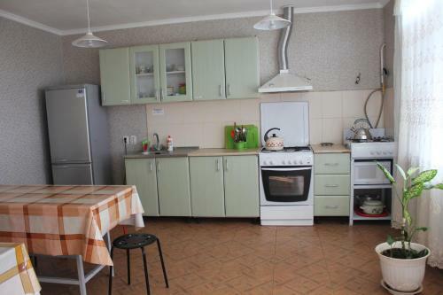 Hostal On Engelsa Guest House