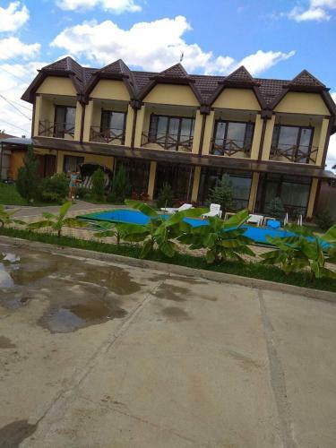 Hostal Guest House Assol