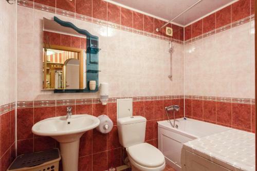 Apartment 24 Kar Marx 82
