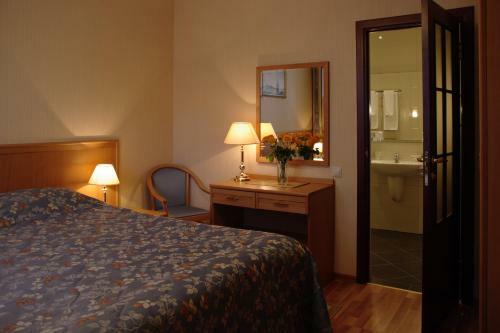 Brigantina Hotel Complex