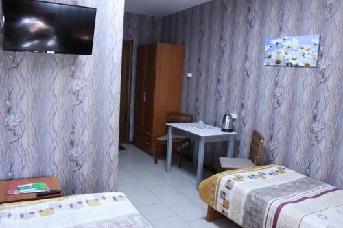 12 Mesyatsev Hotel