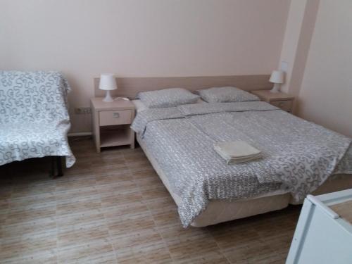 Hostal ???????