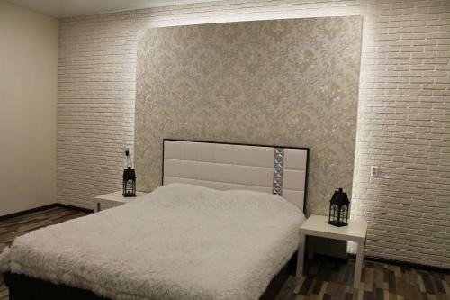 Five Stars Hotel