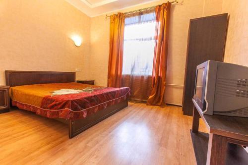 Apartment On Rentgena 15