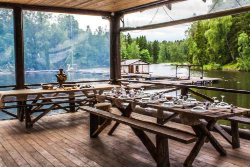 Hotel Ethno-park Usadba Rybatskoye