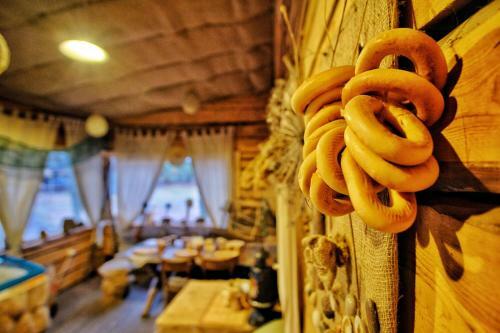 Hotel Ethno-park Usadba Rybatskoye