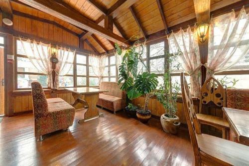 Hotel Zarya