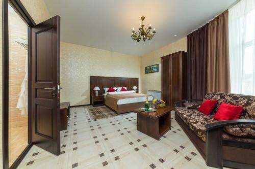 Prestige Hotel