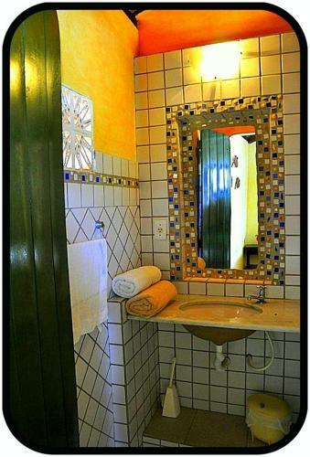 Hostal Pousada Chez Roni