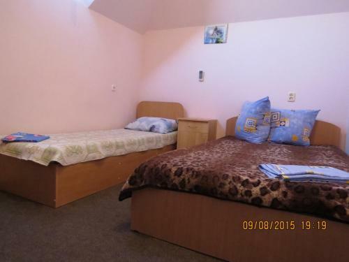 Hostal Mini Gostinitsa On Shkolnaya