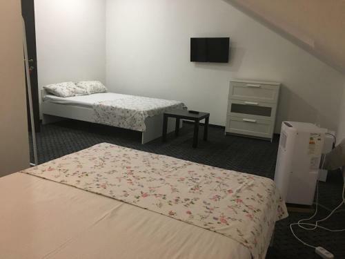 Hostal Mari Ros