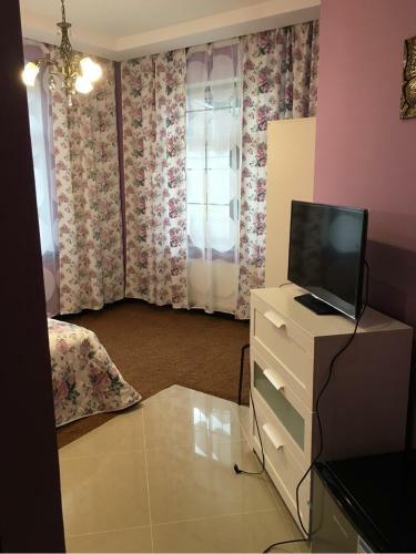 Hostal Mari Ros
