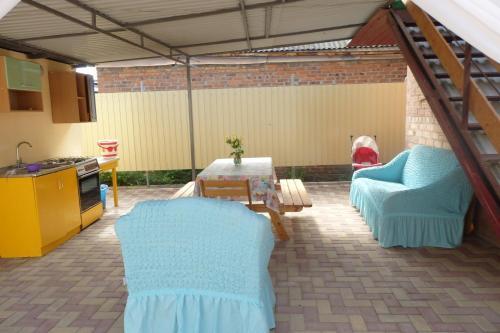 Posada Inn On Pavlova 19