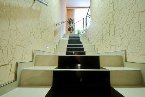 Rich-house Hotel