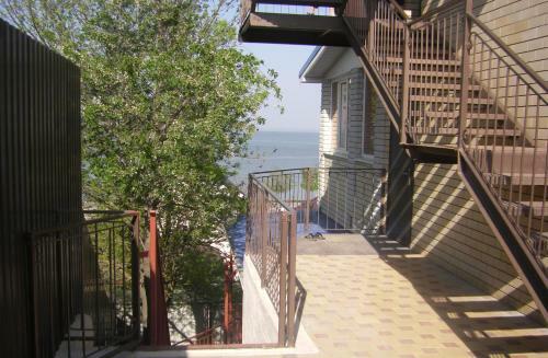Hostal Karmen Guest House