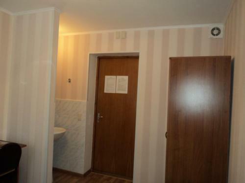 Sharya Hotel