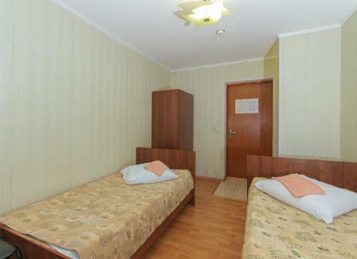 Sharya Hotel