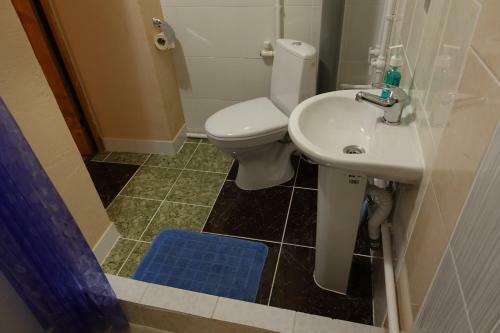 Hostel 101