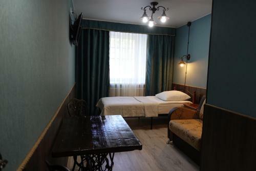 Hostel 101