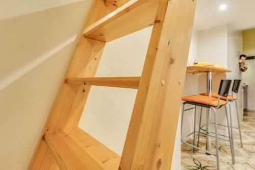 Apartamento Cozy Housing On Nevsky Prospect
