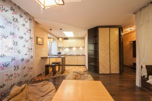 Apartment On Kirova 10