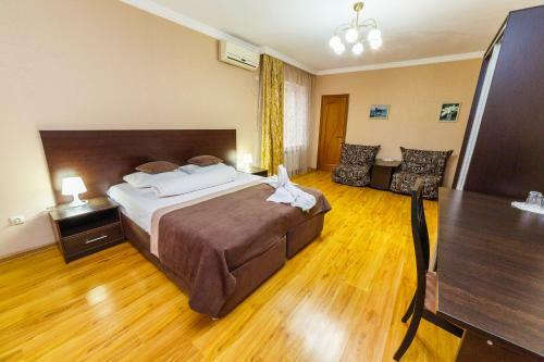 Hostal Casa Blanca Guest House