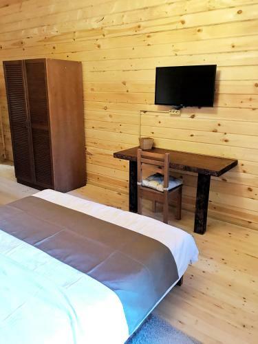 Hostal Cedar Grass Beloye More