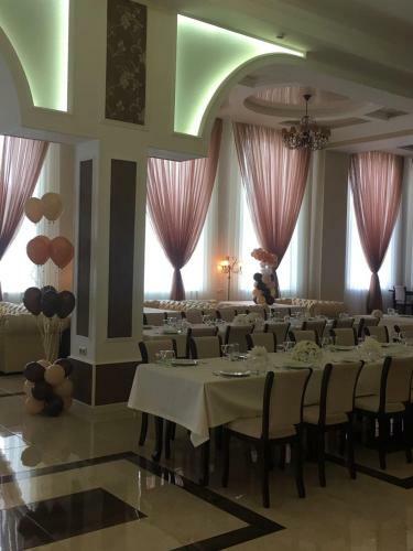 Lavrovo-pesochnya Hotel