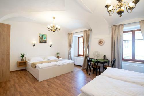 Hostal Guesthouse Stari Mayr