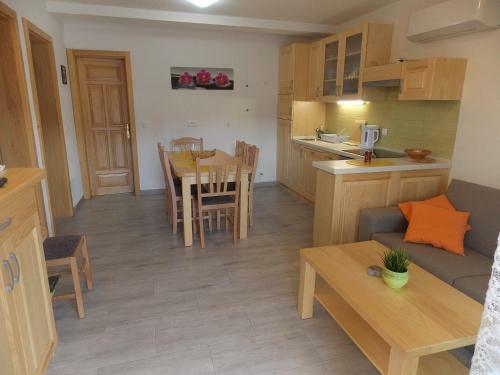 Lahinja & Kolpa River Apartments