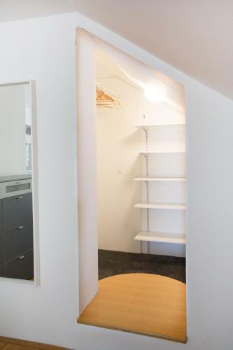 Hostal G Land Rooms