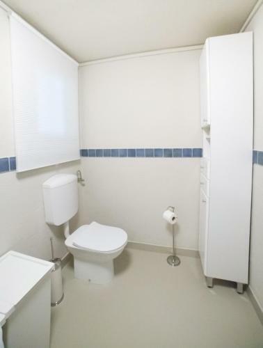 Hostal G Land Rooms