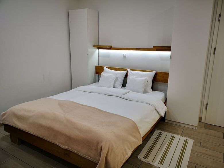 Pr`fik Apartments